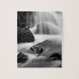 Waterval in zwart-wit, Californië Legpuzzel
