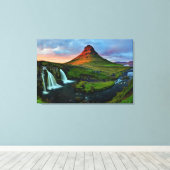 Waterval | Kirkjufall, IJsland Canvas Afdruk (Insitu (Houten vloer))