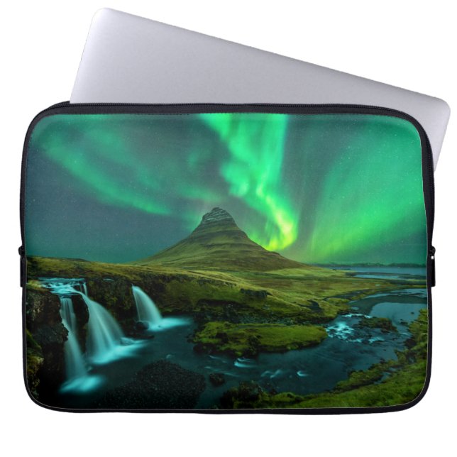 Waterval | Kirkjufellfoss Waterfall, IJsland Laptop Sleeve (Voorkant)