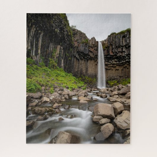 Waterval | Svartifoss Waterfall, IJsland Legpuzzel (Verticaal)