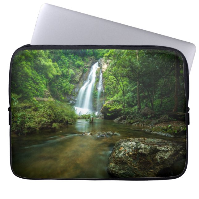 Waterval | Tamnung Waterfall, Phuket Thailand Laptop Sleeve (Voorkant)