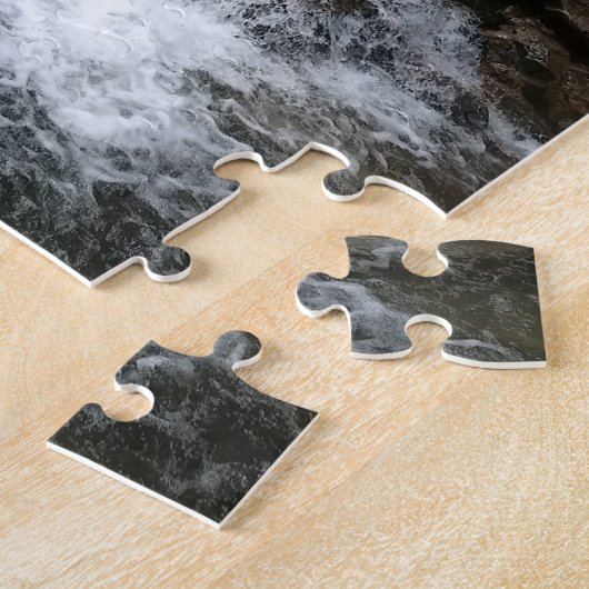 Waterval tussen rotsen puzzel legpuzzel (Zijkant)