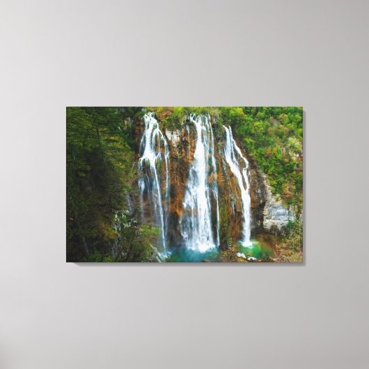 Waterval verhoogd zicht, Kroatië Canvas Afdruk (Voorkant)