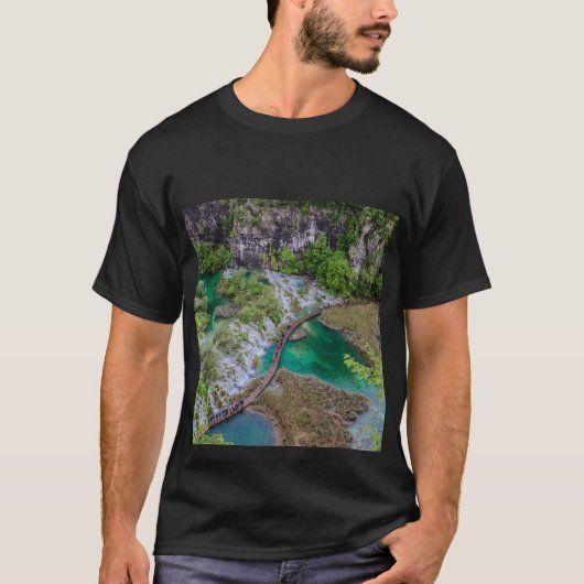 Watervalcascade in het park Plitvice T-shirt (Voorkant)