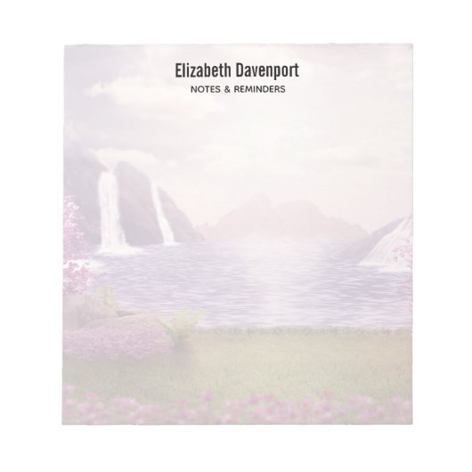 Watervallen en Cherry Trees rond een meer Notitieblok (Voorkant)