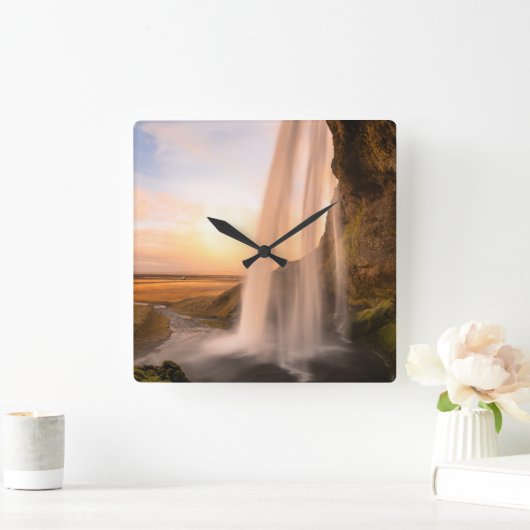 Watervalmuur Vierkante Klok (Huis)