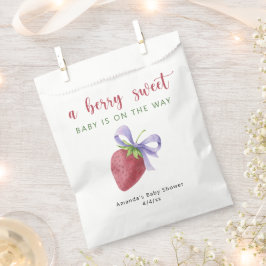 Waterverf aardbei en paarse strik Baby shower Bedankzakje
