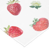 Waterverf aardbeienvruchten en aardbeienbloemen medium tafelloper (Hoek)