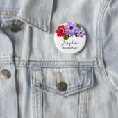 Waterverf Anemone Floral Bridesmaid Button (In situ)