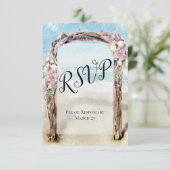 Waterverf Beach Wedding Arch met Rozen RSVP Kaartje (Staand voorkant)