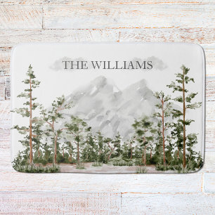 Waterverf berg- en boslandschap met monogram badmat