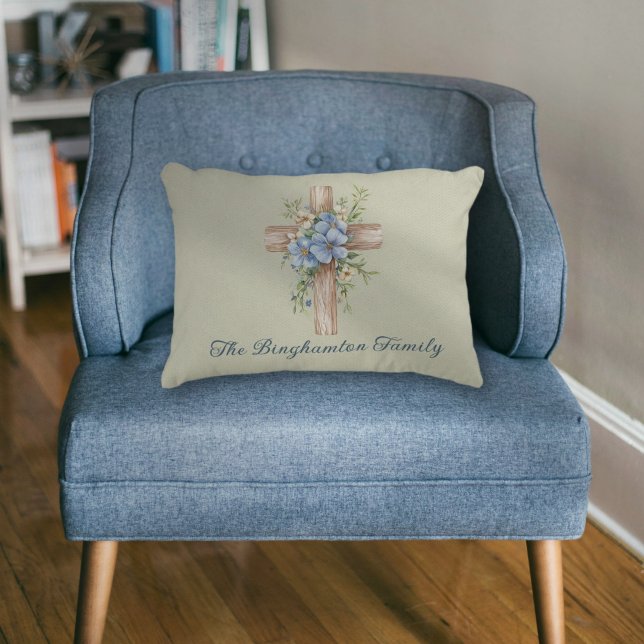 Waterverf Blauw Bloemenkruis gepersonaliseerd Accent Kussen (Watercolor Blue Floral Cross Personalized Accent Pillow)