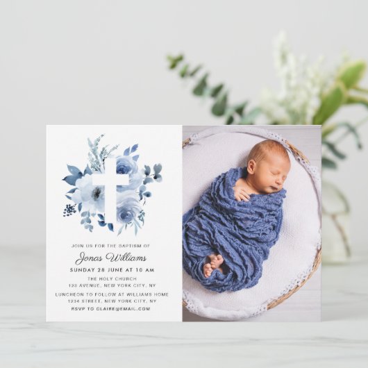waterverf blauwe bloemen Baptism fotouitnodiging Kaart (Staand voorkant)