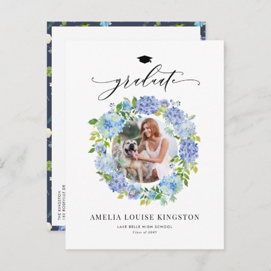 Waterverf Blauwe Hydrangea Krans Foto Afstuderen Aankondigingskaart (Voorkant / Achterkant)