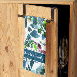 Waterverf Bloemen Botanische Patroon Monogram Naam Theedoek<br><div class="desc">Waterverf bloeit botanisch patroon,  persoonlijke keukenhanddoek U kunt het personaliseren en jouw naam toevoegen.</div>