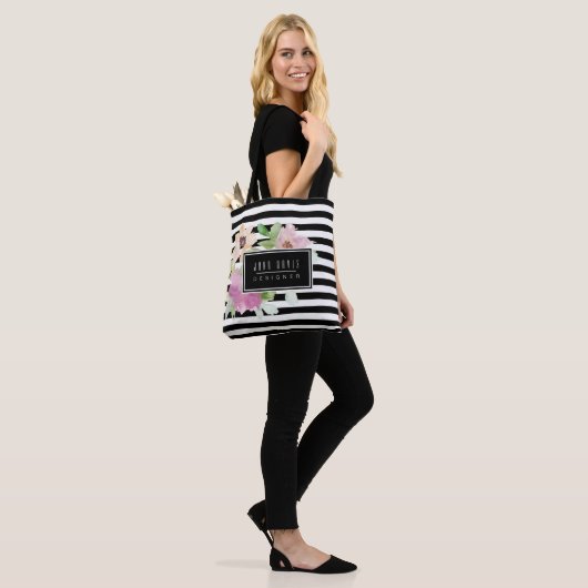 Waterverf bloemen en strips tote bag (Op model)