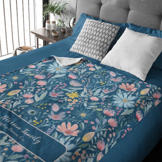 Waterverf bloemenpatroon familienaam gepersonalise fleece deken