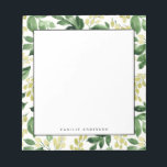 Waterverf bloesem laat patroon op maat notitieblok<br><div class="desc">groen notebookblok. Het bevat waterverf groen en bloesems. Personaliseer u door namen en andere details toe te voegen Dit groene patroonblok is perfect als cadeau.</div>