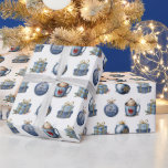 Waterverf Blue Christmas Cadeaupapier<br><div class="desc">Kerst warme chocolademelk,  geschenken en vakantie ornamenten in blauwe waterverf elementen op wit</div>