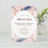 Waterverf Blue Flowers Rehearsal Dinner Kaart (Staand voorkant)