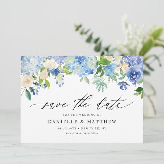 Waterverf Blue Hydrangeas en ivoren Rozen Save The Date (Staand voorkant)