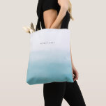 Waterverf Blue Ombre Tote Bag<br><div class="desc">Deze roomachtige canvas tas is voorzien van een waterverf wasachtige achtergrond in blauwe ombre-tonen. Personaliseer met een naam of een douanetekst.</div>