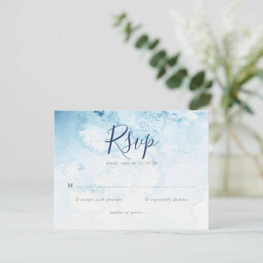 Waterverf Blue Winter Wedding RSVP Card (Staand voorkant)