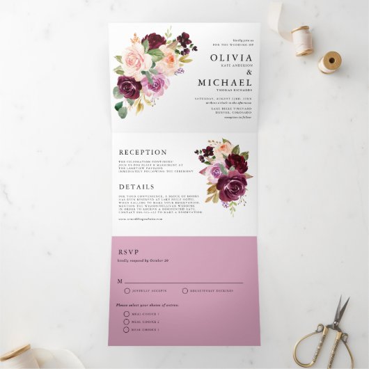 Waterverf Burgundy en Blush Florals Fall Wedding Drieluik Uitnodiging (Binnen)