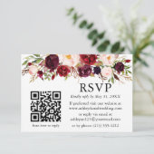 Waterverf Burgundy Floral Wedding QR RSVP Kaart (Staand voorkant)