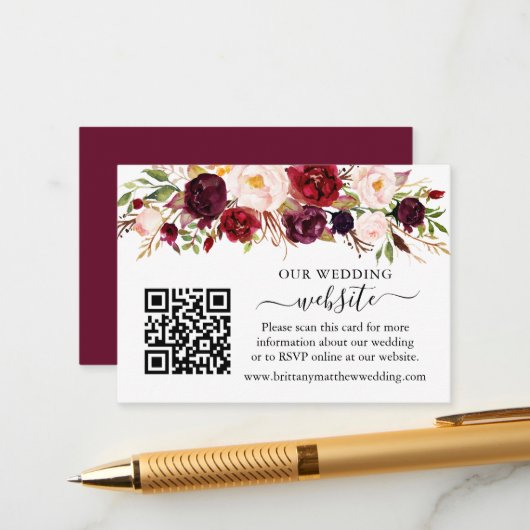Waterverf Burgundy Floral Wedding Website QR Informatiekaartje (Voorkant / Achterkant in situ)