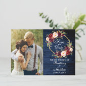 Waterverf Burgundy Floral Wreath Blue Wood Save The Date (Staand voorkant)