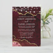 Waterverf Burgundy Marble Geode Lights Wedding Kaart (Staand voorkant)