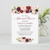 Waterverf Burgundy Pink Floral Rehearsal Dinner Kaart (Staand voorkant)