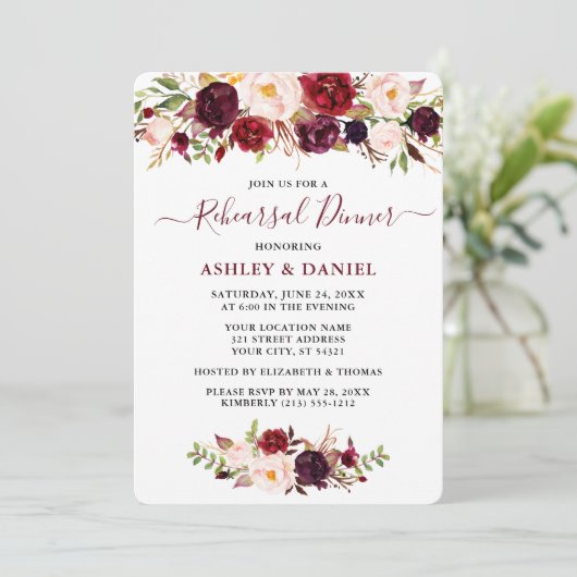 Waterverf Burgundy Pink Floral Rehearsal Dinner Kaart (Staand voorkant)