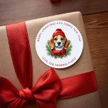 Waterverf Christmas Beagle Dog Ronde Sticker<br><div class="desc">Sweet waterverf stijl illustratie van een schattige Beagle hond met een rode sjaal en pet op een achtergrond van kerstgroen.</div>