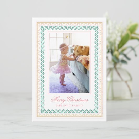 Waterverf Christmas Pink Grandmillennial Foto Feestdagenkaart (Staand voorkant)