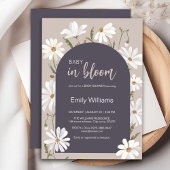 Waterverf daisy baby in bloom flower baby shower kaart