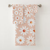 Waterverf Daisy Pattern roze Blush Background Bad Handdoek (Insitu)