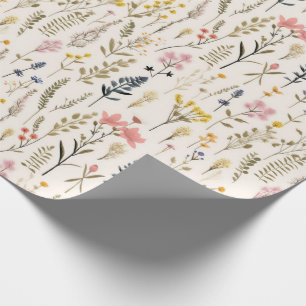 Waterverf Delicate Flowers Foliage Pattern Cream Cadeaupapier