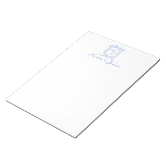 Waterverf Designer Blauw Monogram Crest Bruiloft Notitieblok (Schuin)