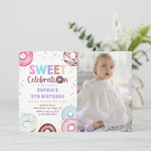 Waterverf Donut Sweet Verjaardagsfotouitnodiging Kaart (Staand voorkant)
