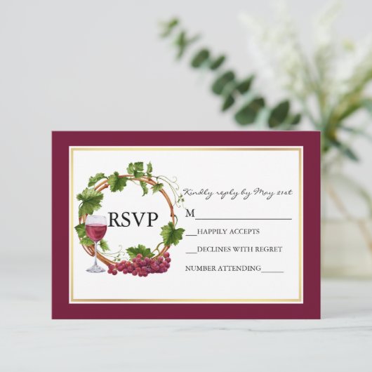 Waterverf Druivenranken Krans Burgundy Bruiloft RSVP Kaartje (Staand voorkant)