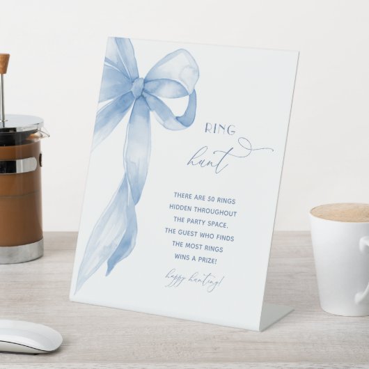 Waterverf Dusty Blue Bow Ring Hunt Vrijgezellenfee Reclamebord Met Voetstuk (Insitu)