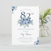 Waterverf Dusty Blue Floral 82e Chique Verjaardag Kaart (Staand voorkant)