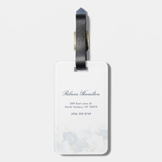 Waterverf Dusty Blue Floral Script Custom Bagagelabel (Achterkant verticaal)