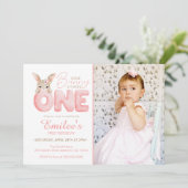 Waterverf Een Bunny is één foto 'Dag' Kaart (Staand voorkant)