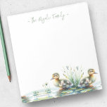 Waterverf eenden gepersonaliseerd briefpapier notitieblok<br><div class="desc">Schattige en charmant,  deze gepersonaliseerde briefpapier is voorzien van uw familienaam of monogram in salie groene hand lettered script typografie met een onderboord van waterverf eendjes. Perfect voor je lente- en zomernotities. Om meer kantoor home levende design en eendengeschenken te zien zoals dit bezoek www.zazzle.com/dotellabelle</div>