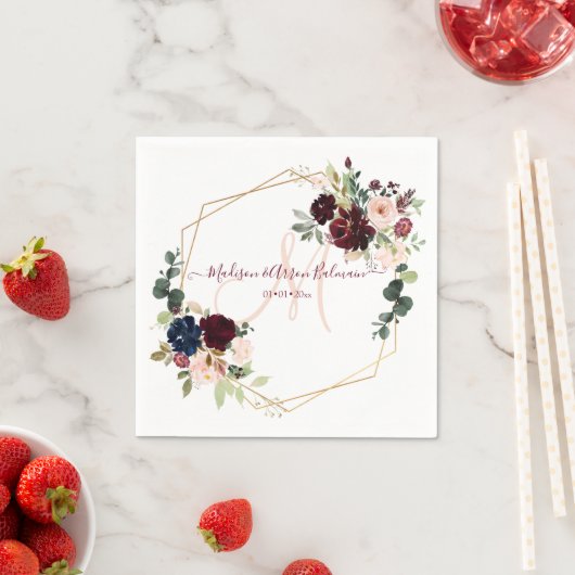 Waterverf Elegant Bloom Blush Bourgogne Monogram Servet (Insitu)