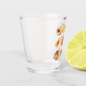 Waterverf en kleurrijke verse perzikplakjes, shot glas (Links)
