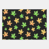 Waterverf esdoornbladpatronen zwarte achtergrond inpakpapier vel (Voorkant 3)